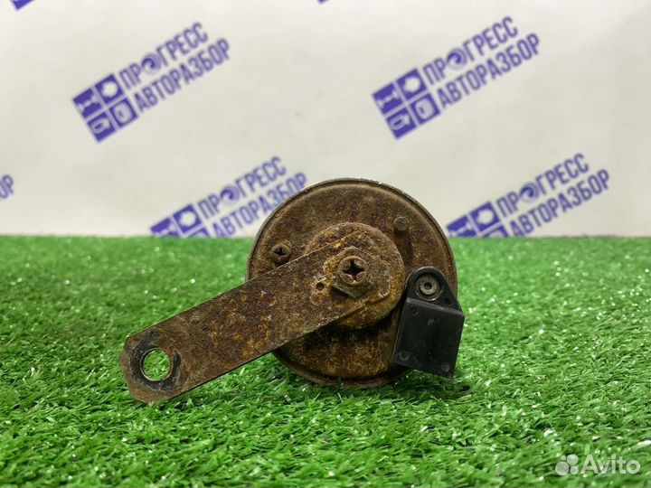 Звуковой сигнал Subaru Forester универсал 2.0 EJ20