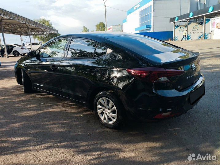Hyundai Elantra 2.0 AT, 2018, 61 233 км