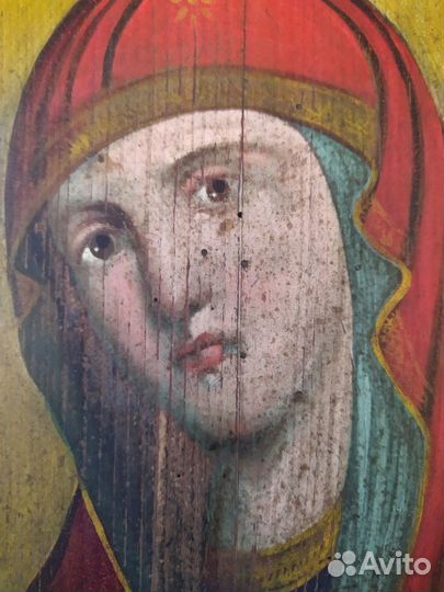 Старинная храмовая икона Богоматерь Троеручица