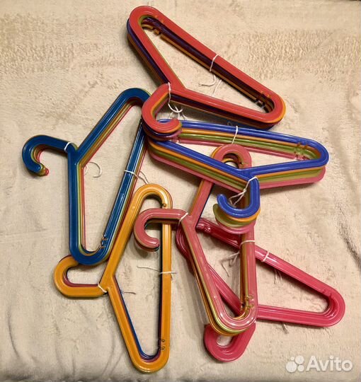 Вешалки плечики IKEA детские Bagis