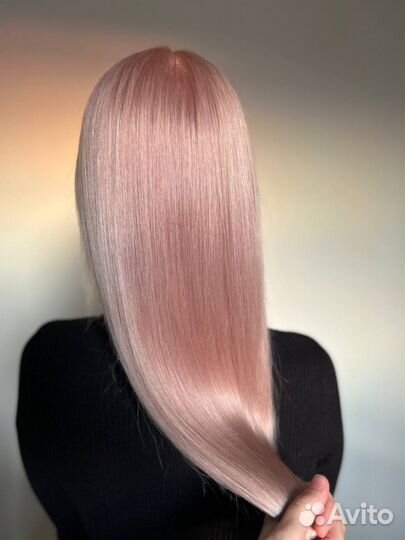 Окрашивание волос в салоне