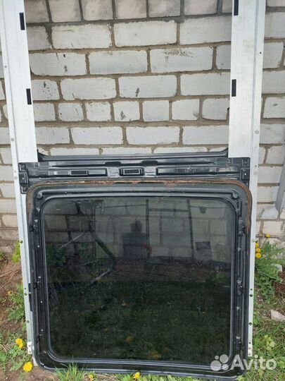 Mitsubishi pajero 4 люк в зборе