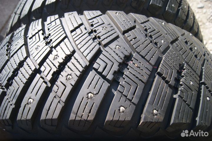 Goodyear Ultragrip Ice Arctic 225/65 R17