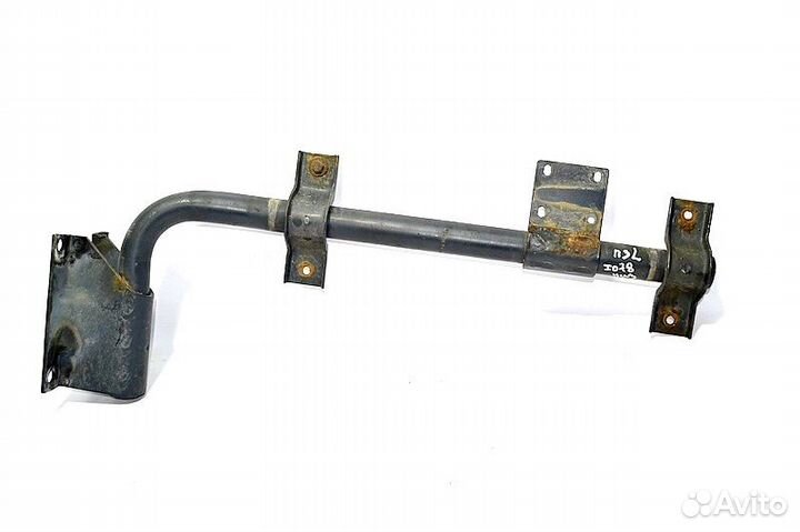 Кронштейн крыла, передний мост задний левый iveco