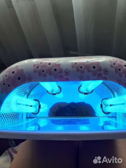 Уф лампа для ногтей