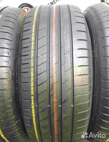 Goodyear EfficientGrip 215/55 R17 94W