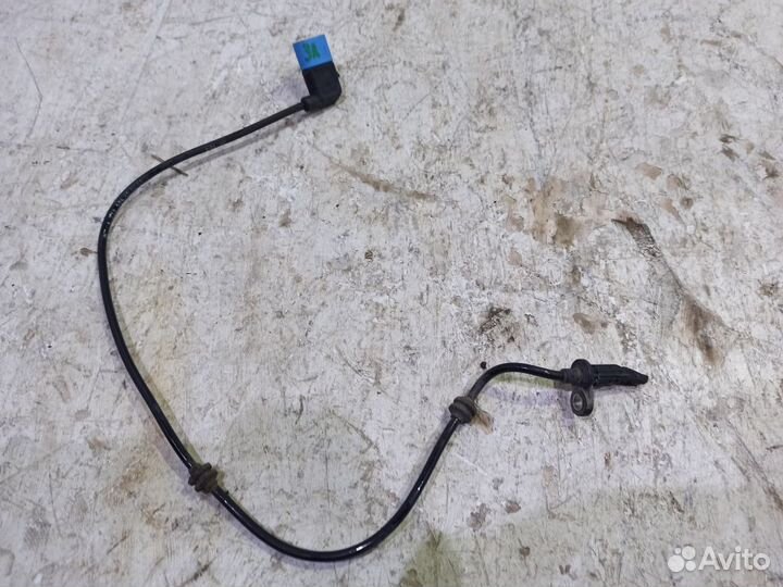 Датчик ABS задний A2229051000