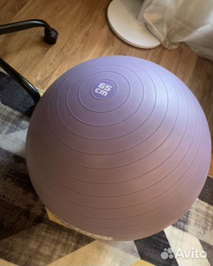Гимнастический мяч фитбол