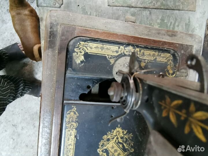 Швейная машина бу Singer