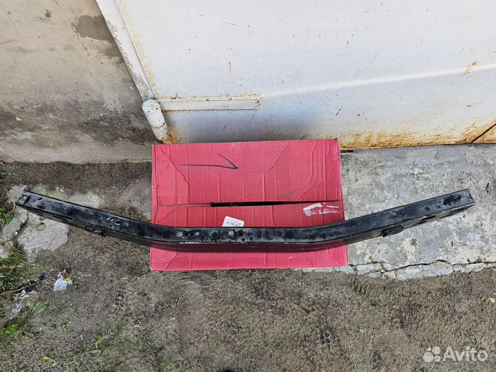 Lexus nx300 усилитель бампера