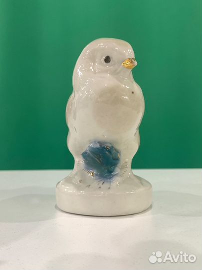 Статуэтка цыпленок