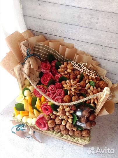 Сьедобные букеты на юбилеи