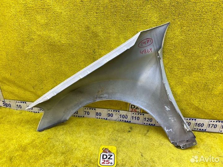 Крыло переднее правое Mercedes-Benz
