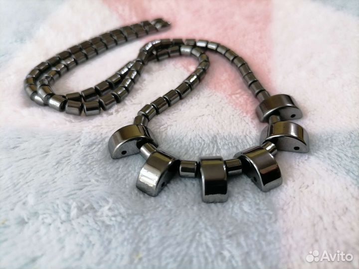 Бусины из гематита