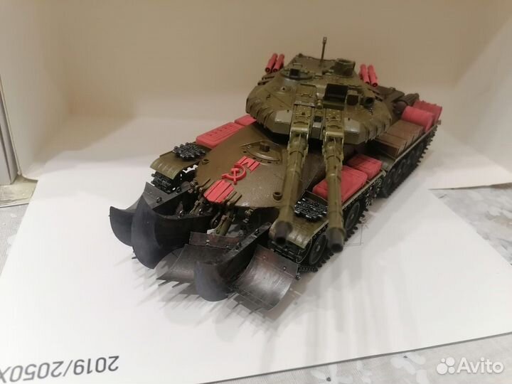 Моделька танка