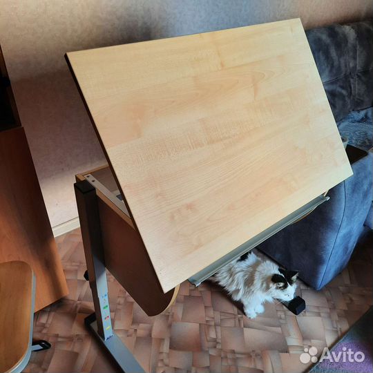 Письменный стол + стул Осанка 80 б/у