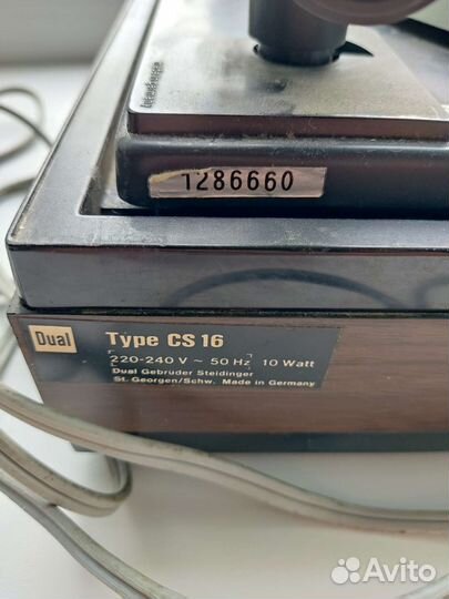 Проигрыватель пластинок Dual CS 16