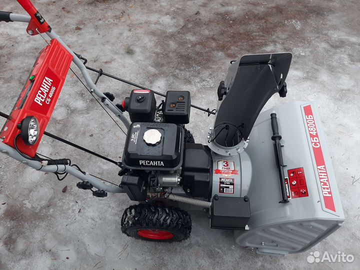 Снегоуборщик бензиновый бу