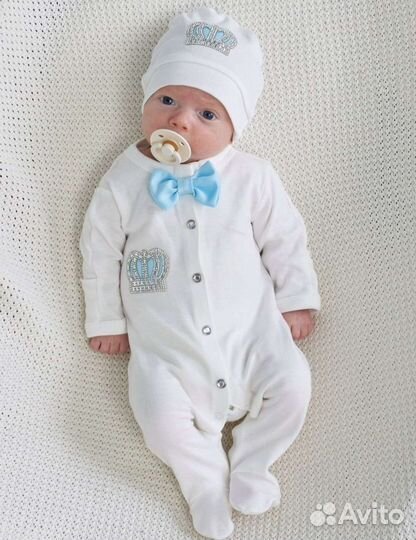 Продается летний комплект на выписку из роддома