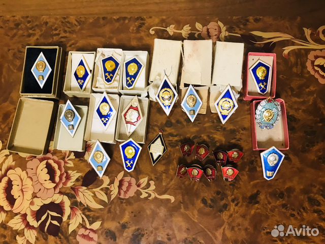 Значки ромбы вузов СССР