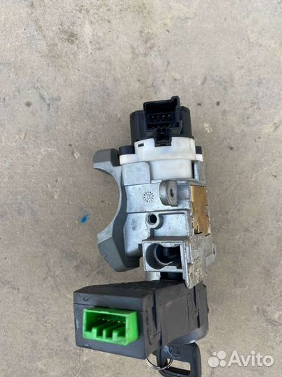 Замок зажигания volvo xc90 2003 г.в