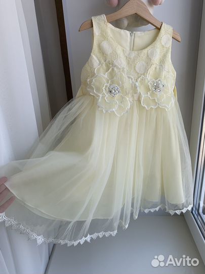 Платье для девочки праздничное желтое 110-116