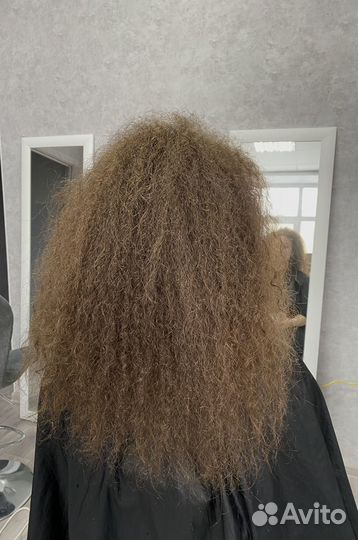 Кератиновое выпрямление волос