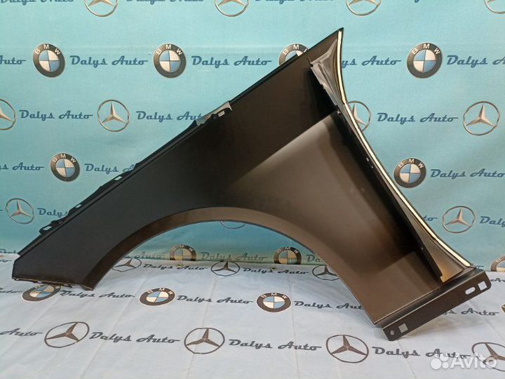 Крыло правое Mercedes-Benz E- Class 212 2009-2012