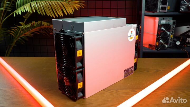 Antminer S19 xp 141 th NEW