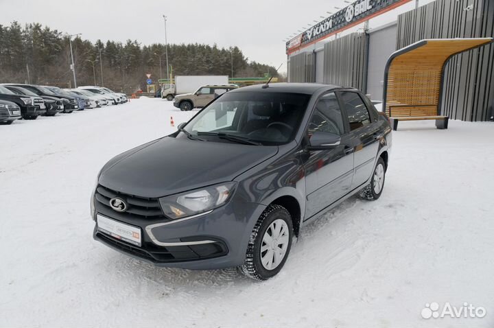 LADA Granta 1.6 МТ, 2021, 80 000 км