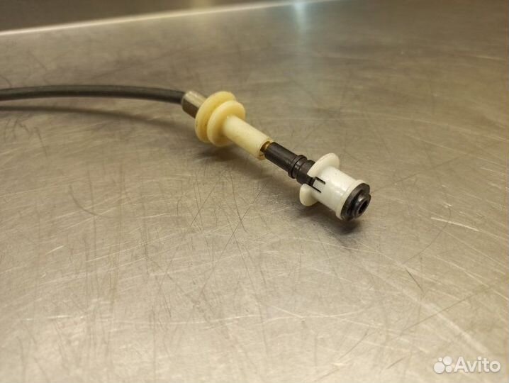 Трос замка зажигания Nissan Cube Z10 1.3 2000