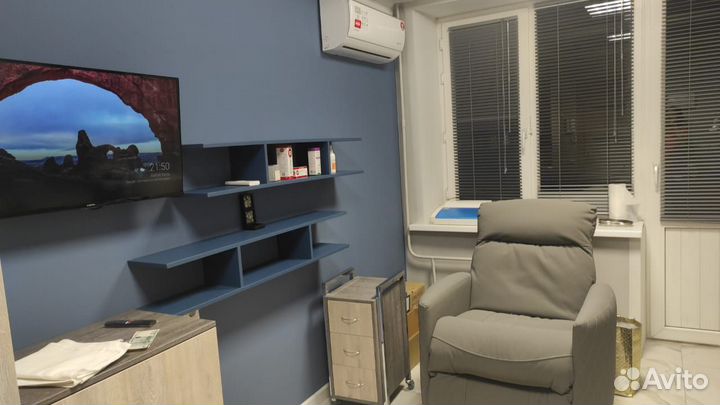 Маникюр, педикюр, перманентный макияж