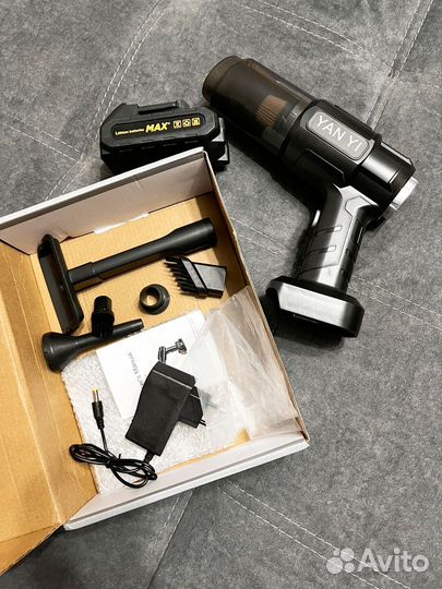 Автомобильный беспроводной пылесос от аккумулятора