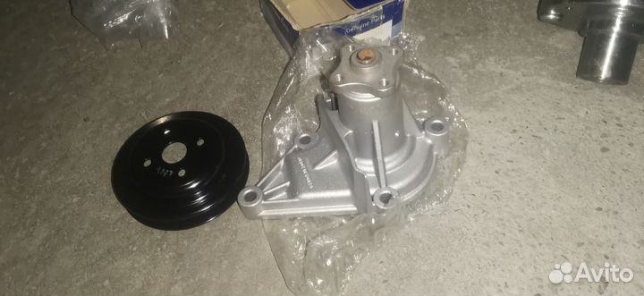 Водяная помпа accent
