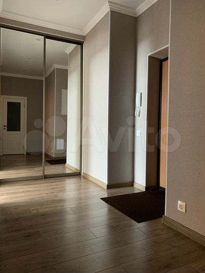 1-к. квартира, 62 м², 3/23 эт.