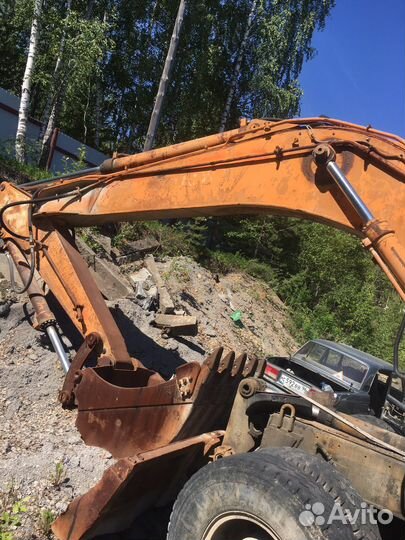 Экскаватор эо 33211