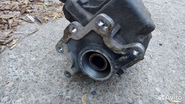 Редуктор Volvo XC70 2.5T 2004