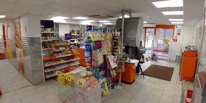 Продам торговое помещение, 474 м²