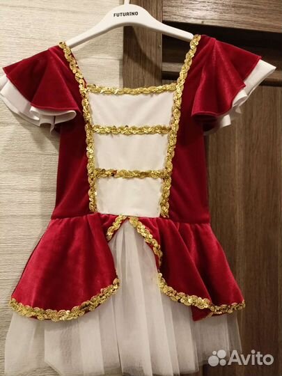 Костюм для фигурного катания 122