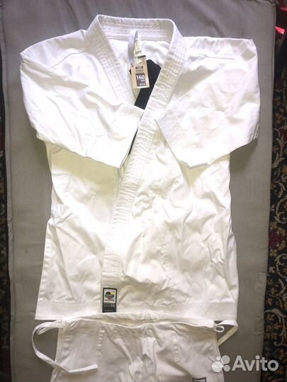 Кимоно для карате Декатлон 160 см. новое