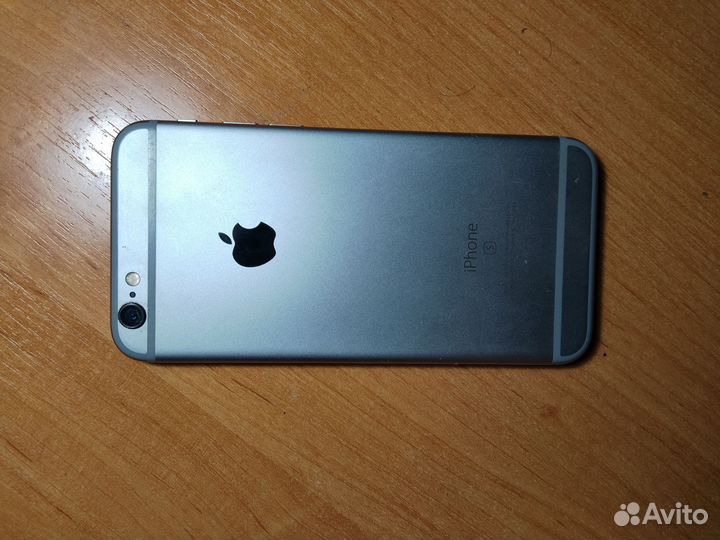 iPhone 6S, 64 ГБ