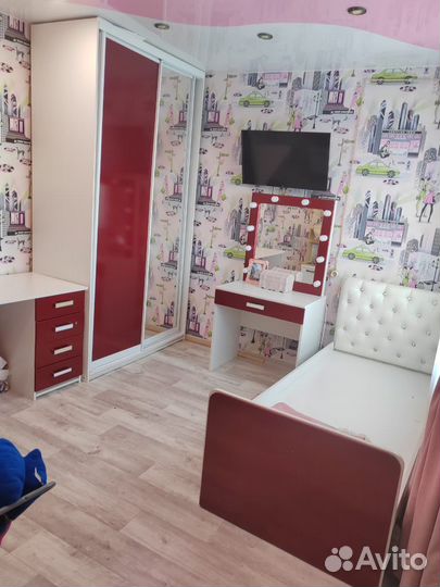 Спальный гарнитур бу