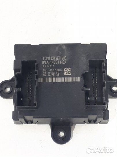 Блок управления дверьми передний правый Land Rover