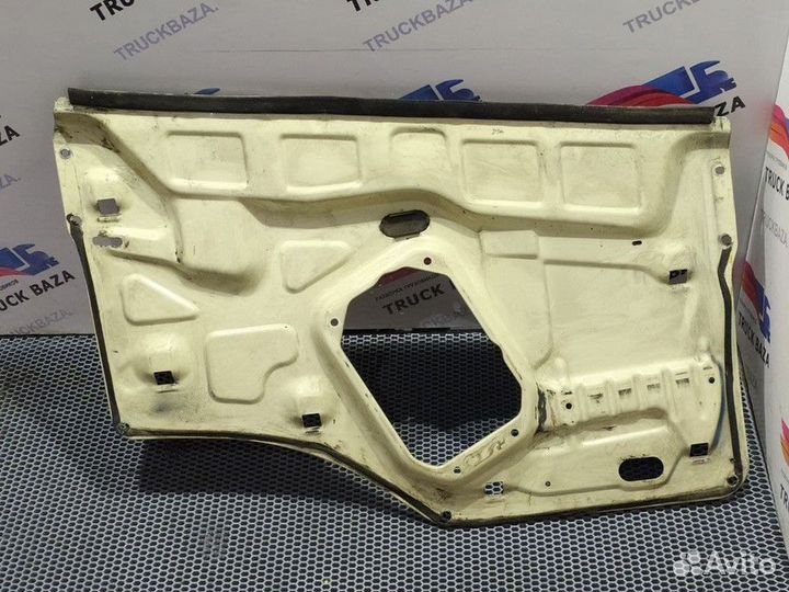 1724944 Панель правой двери Scania 4-series