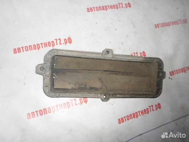 Решетка вентиляционная (заднего крыла ) Faw Bestur