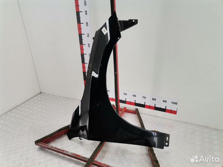 Крыло переднее правое для Volvo S60 2 31352074