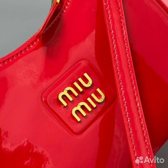 MiuMiu сумочка для стильной