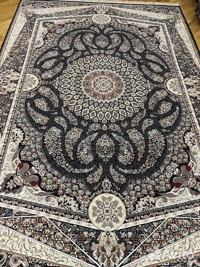 Иранский ковер 2,5 на 3,5