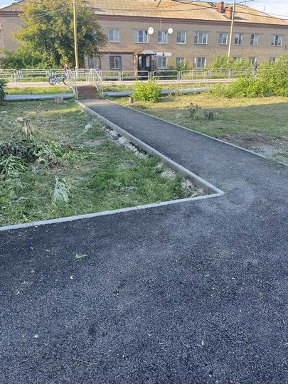 2-к. квартира, 42 м², 1/2 эт.