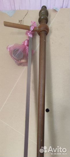 Гардина для штор настенная дерево